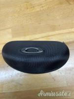 vendo nuovissimi occhiali da tiro oacley