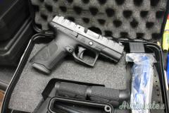 Beretta APX COMPACT 9x21mm IMI