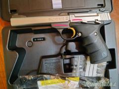 Browning Buckmark stainless .22 LR Long Rifle