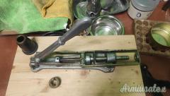 Calibratore di bossoli e levametticapsula