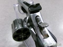 SMITH & WESSON  686 CAL 357 MAG  RIF ARMIUS_6309