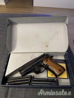 Beretta 81 .32 ACP  |  7.65x17mm Browning SR