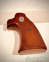 Guancette COLT Python