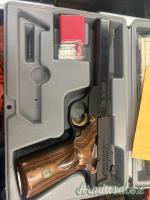 Browning Buckmark .22 LR Long Rifle