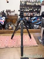 Benro treppiede alto in carbonio con testa