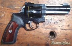 Ruger GP100, calibro 357 Magnum, canna da 4 pollici brunita