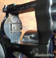 Ruger GP100, calibro 357 Magnum, canna da 4 pollici brunita