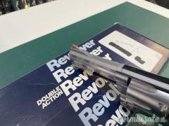 Smith & Wesson 686-3 .357 Magnum