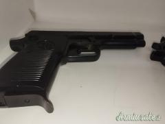 Pistola Beretta modello 952 calibro 7,6