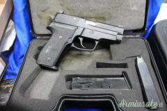SIG-Sauer P228 9x21mm IMI