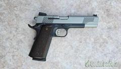 Pistola Smith e Wesson 1911 cal 45 acp completa di valigetta ottime condizioni