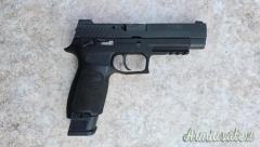 Pistola Sig Sauer p320 M17 cal 9x21 completa di valigetta pari al nuovo