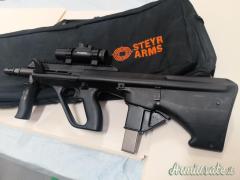 Steyr AUG pari al nuovo 9x19mm NATO Parabellum
