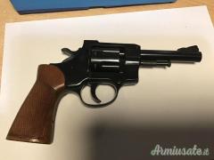 Revolver calibro 320 lungo