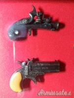 lotto 2vetrine-espositore miniature vintage anni70