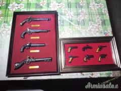 lotto 2vetrine-espositore miniature vintage anni70