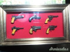 lotto 2vetrine-espositore miniature vintage anni70