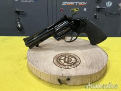 Revolver marca Colt modello DIAMOND BLACK calibro .38 Special  |  9x29mmR