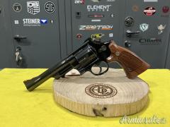 Revolver marca Smith & Wesson modello 29 calibro .44 Remington Magnum