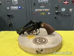 Revolver marca Colt modello Diamondback calibro .38 Special