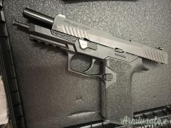 SIG-Sauer P320 9x21mm IMI
