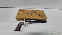 REVOLVER AVANCARICA MODELLO COLT 1860 ARMY CALIBRO .44 UBERTI CANNA DA 8