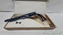 REVOLVER AVANCARICA MODELLO COLT 1860 ARMY CALIBRO .44 UBERTI CANNA DA 8