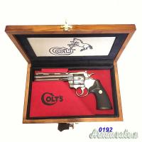 #0192 Valigetta Nuova Legno Ciliegio per Colt Python 6