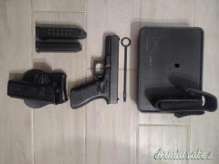 Glock 22  .40 Smith & Wesson | Auto  |  10 x 21 mm