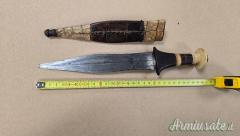 Pugnale africano manico in avorio ed ebano periodo prima metà del 1900