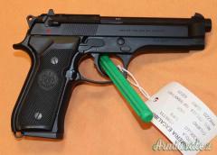 Pistola Beretta 98FS Calibro 9x21