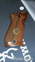 Guancette Beretta in legno per modelli 84FS 81FS nuove
