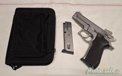 Smith & Wesson 5906 4