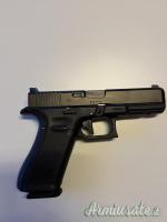 Glock 17 9x21mm IMI