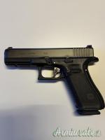 Glock 17 9x21mm IMI