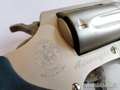 Revolver Rivoltella Smith & Wesson 37-2 Airweight .38 Special
