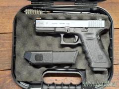 Glock 17  9x21mm IMI