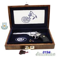 #0194 Valigetta Colt Python 6