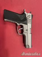 Smith & Wesson 4006  9x21mm IMI