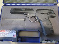 Smith & Wesson 22A   22LR .22 LR Long Rifle