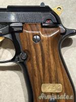 Beretta 81 Deluxe Tricentenario  .32 ACP  |  7.65x17mm Browning SR