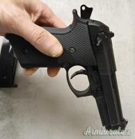 Pistola softair green gas WE Beretta M9A1
