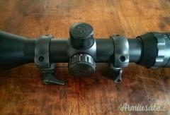 Konus M30 1,5-6x44 illuminata con aggancio rapido Weaver