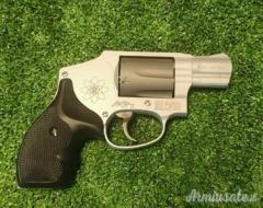 Smith & Wesson Airlite Ti Mod.332 .32 H&R Magnum
