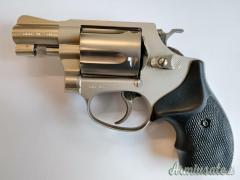 Revolver Rivoltella Smith & Wesson 37-2 Airweight .38 Special