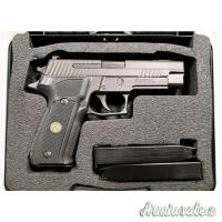 SIG-Sauer P226 Legion 9x21mm IMI