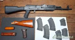 Kalashnikov AK 47 PROVENIENZA Arsenale militare di Cugir 7.62x39mm