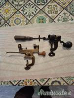 LOTTO DI 2 ORLATRICI D'EPOCA PER CARTUCCE DA CACCIA