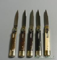 Coltelli a scatto Mod.Leverletto / AKC Word