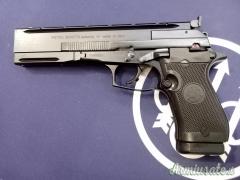 Beretta 87 Target  .22 LR Long Rifle